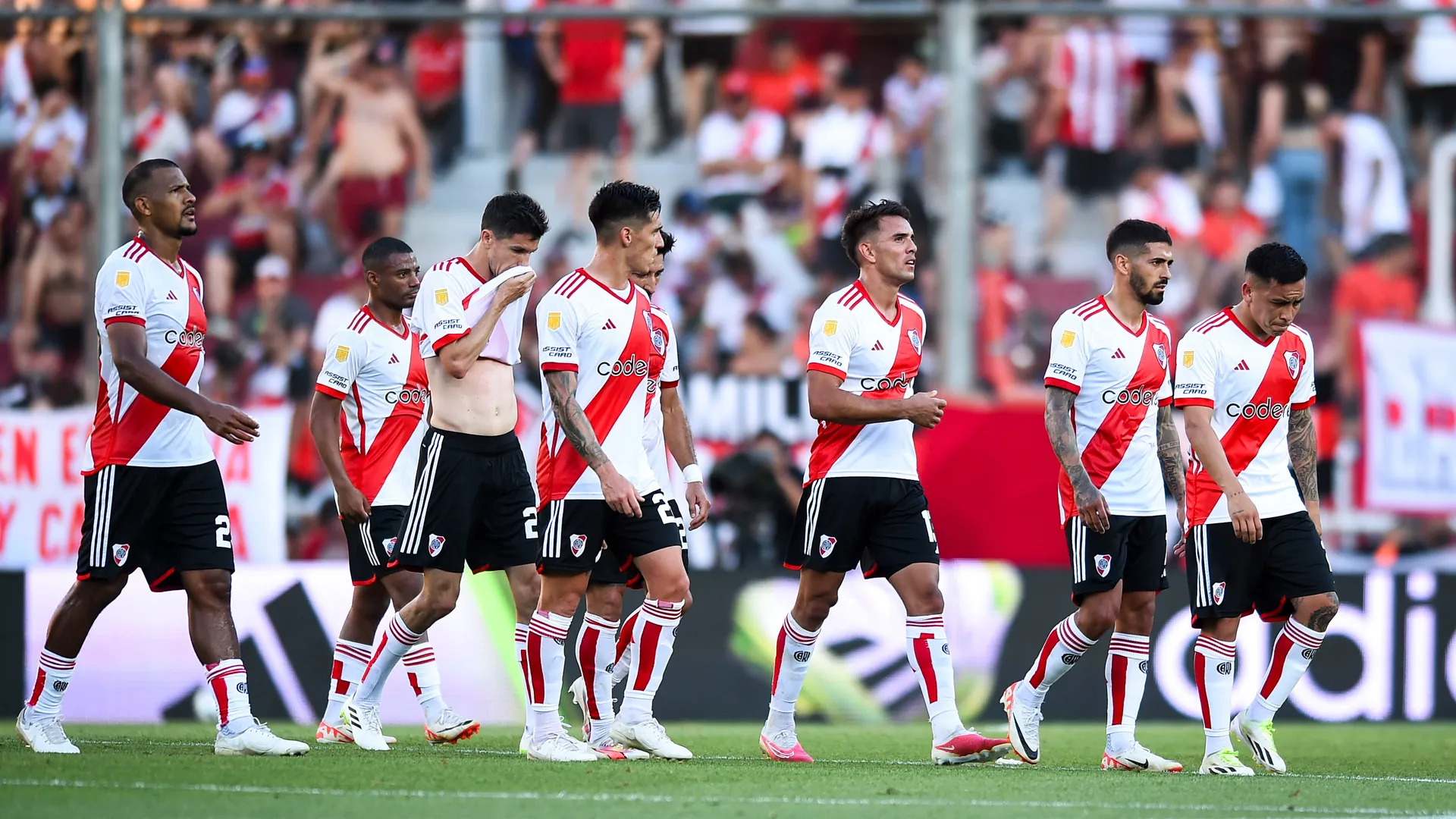 Esequiel Barco fue ofrecido a Boca y ahora vuelve a estar en el radar de Coudet para jugar en River