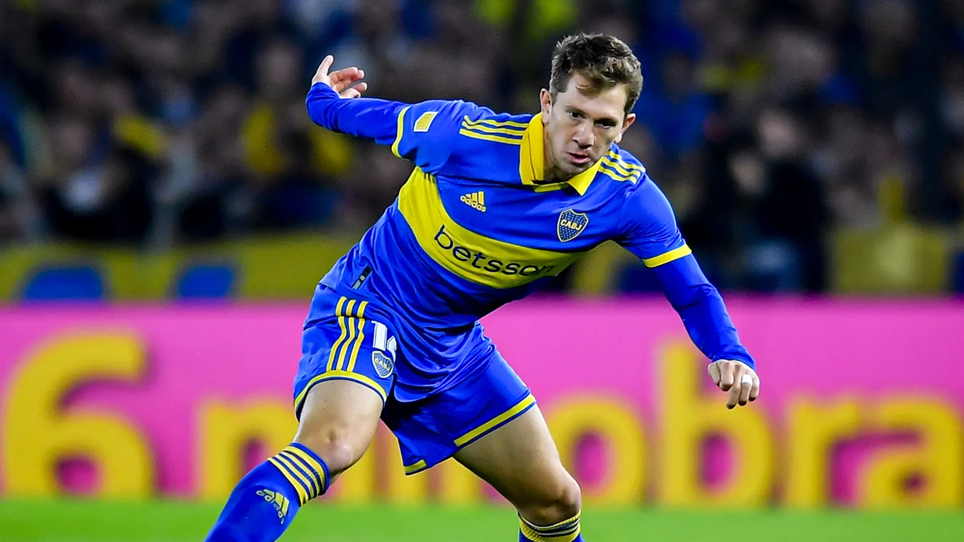 Decidido: la nueva postura de Esteban Rolón ante los rumores de su salida de Boca