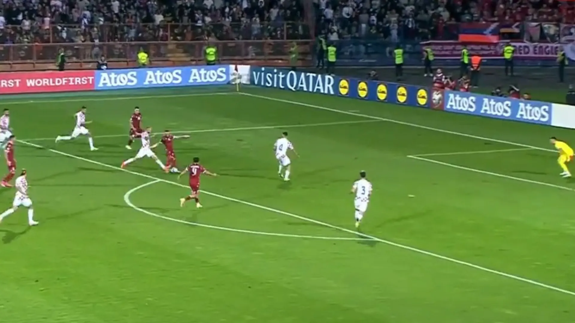 jugada de Briasco en Armenia vs. Croacia