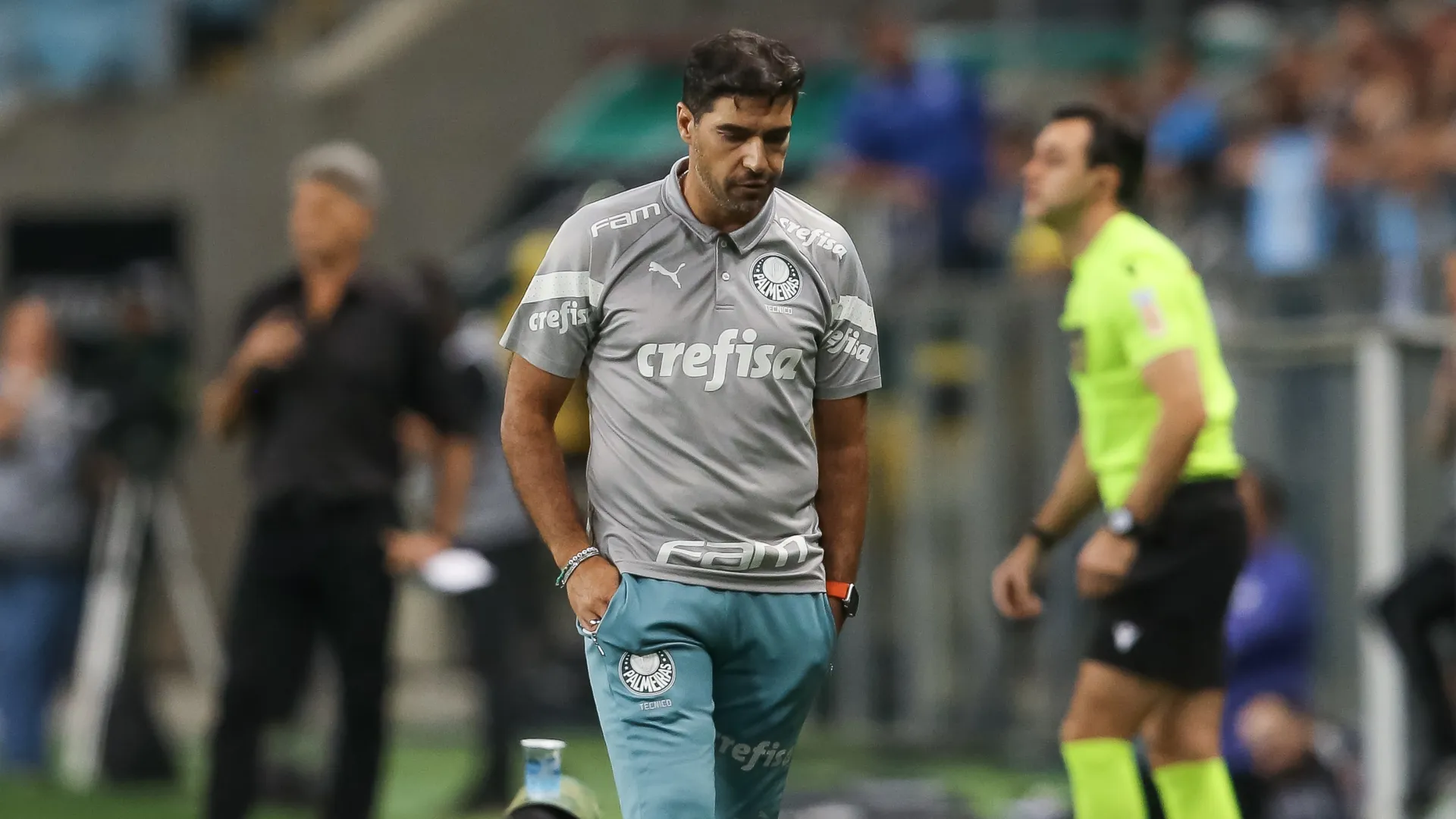 A horas del partido con Boca, una mala noticia para el DT de Palmeiras: irá a juicio y se expone a una fuerte sanción