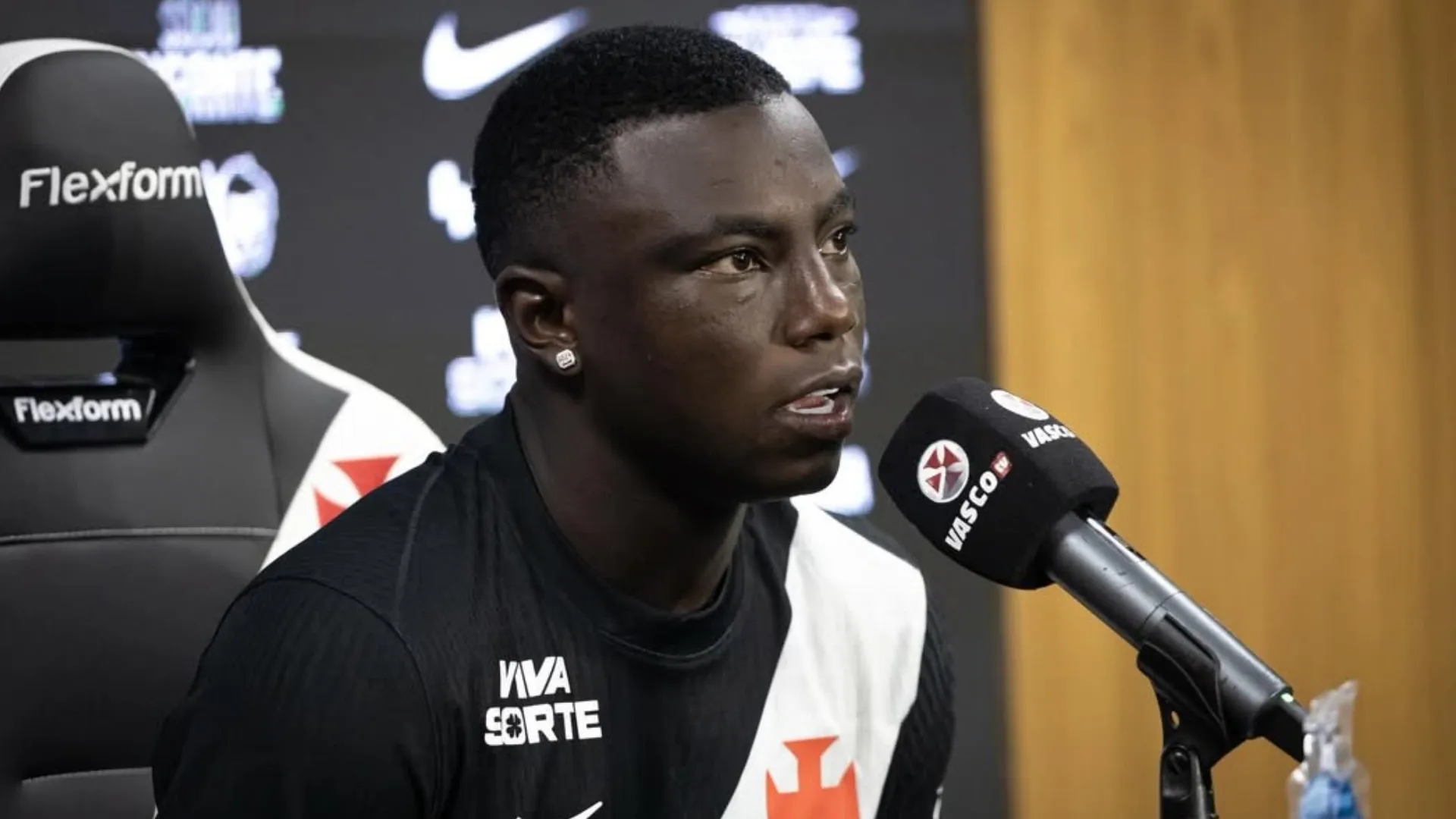 ¿Otro palito a Boca? Hinestroza reveló por qué decidió jugar en Vasco da Gama