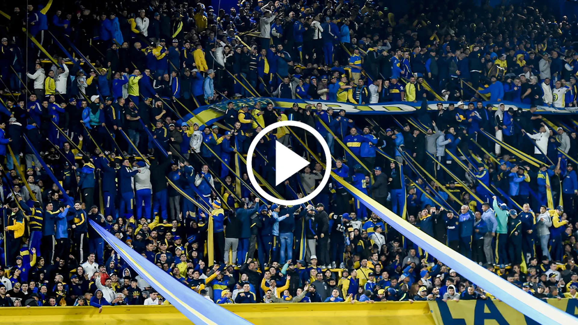La hinchada de Boca en La Bombonera