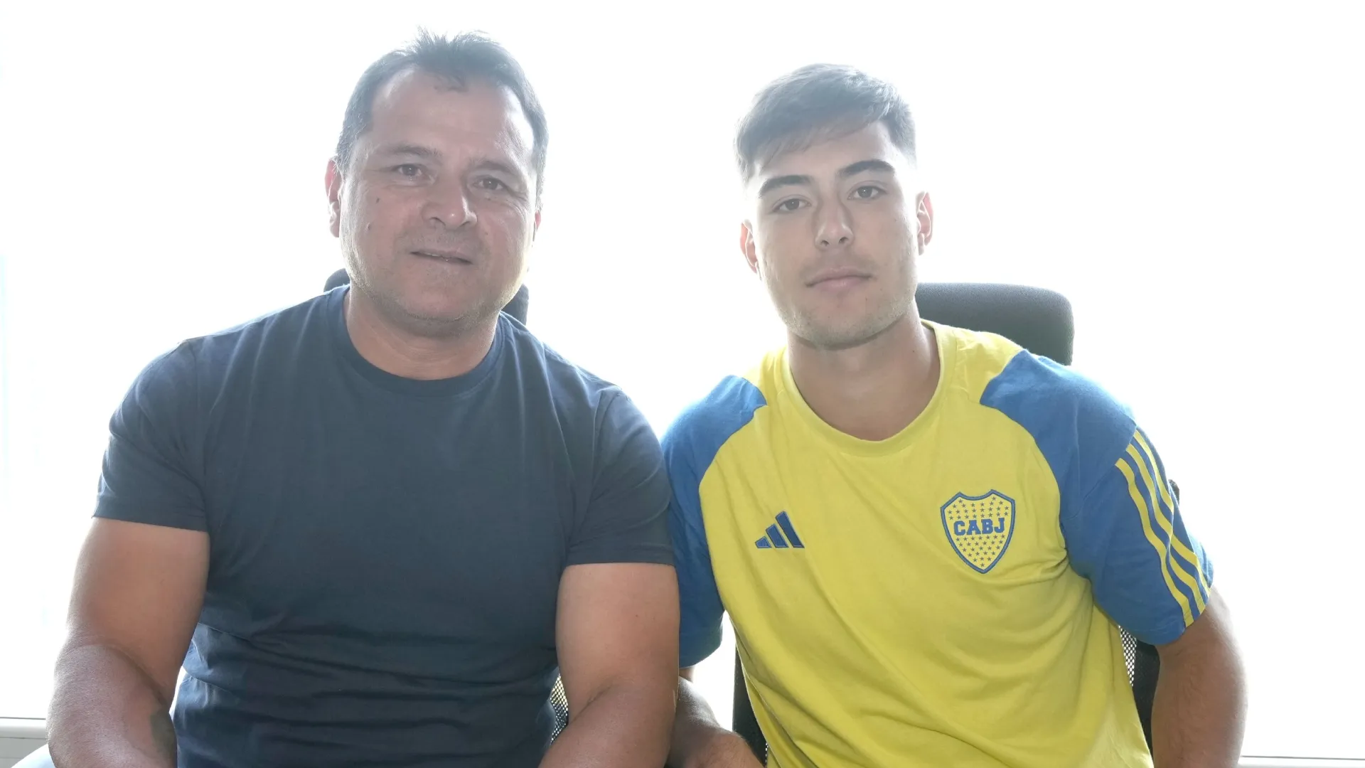 Una cifra altísima: cuánto vale Aaron Anselmino por la cláusula de emergencia