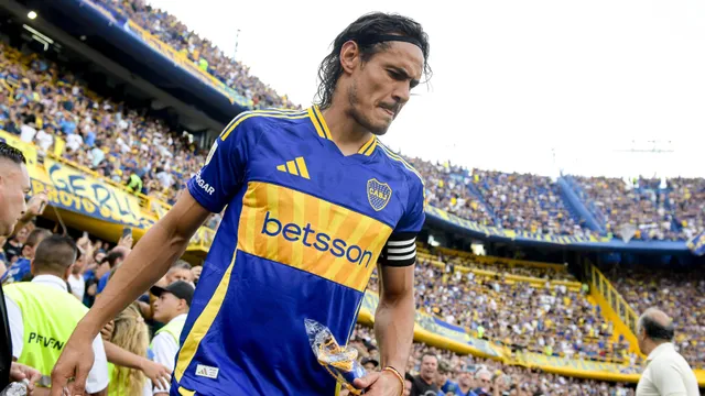 En Nacional descartan ir por Edinson Cavani: "No es el momento"