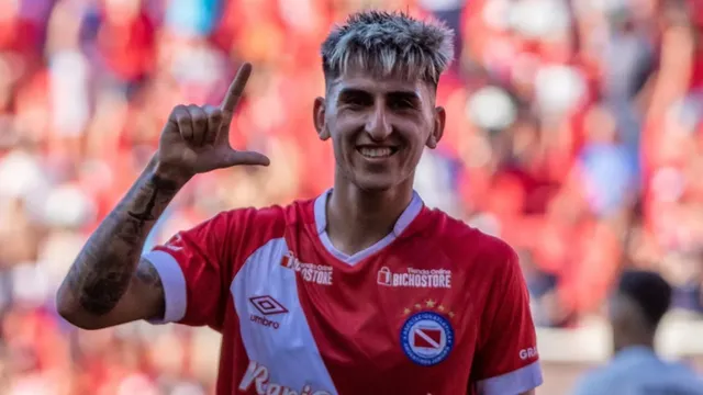 Alan Lescano, el primer apuntado de Riquelme para el Boca 2026