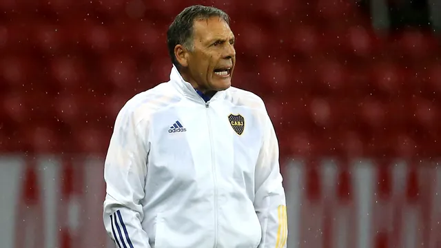 Rolón fue titular con Russo en Boca y hoy está "colgado"