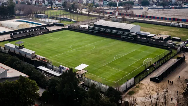 Boca jugará en la cancha de Riestra por primera vez: por qué es complicada para los grandes