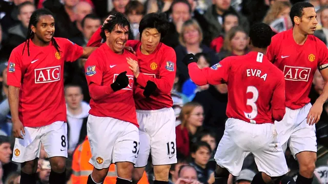 Fueron compañeros de Carlos Tevez en el Manchester United y visitaron La Bombonera