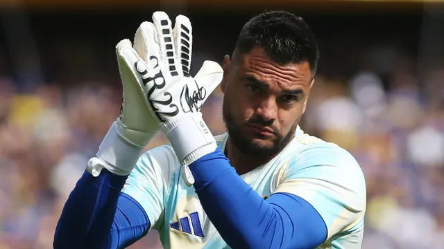 Habló Chiquito Romero: su salida de Boca, el mensaje para Riquelme y la pelea con el plateísta