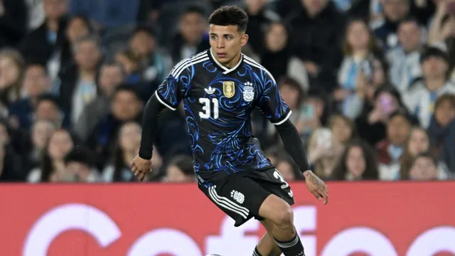 Leo Flores brilló otra vez con la Selección Argentina.