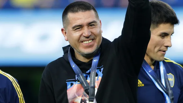 Riquelme avanza en su primer refuerzo: Boca se contactó con Álvaro Montero