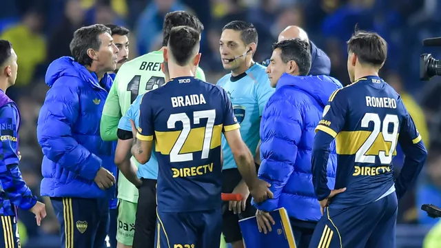 Quién será el árbitro en Boca vs. Universidad Católica en la Copa Libertadores 2026 tras la polémica con Cruzeiro