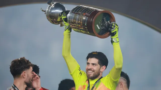El ex Boca que Flamengo quiere juntar con Agustín Rossi para retener la Libertadores en 2026