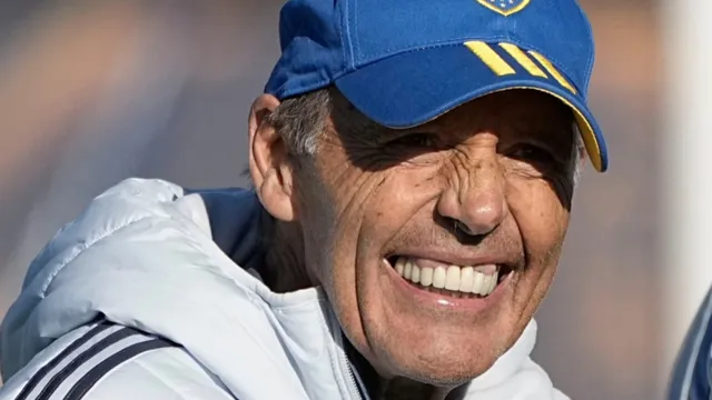 Russo pidió a Marino Hinestroza para Boca y revelaron cómo juega: "Tiene un poco de Villa y otro de Campaz"