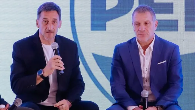 Tito Pompei se fue de Boca y ya asumió en El Salvador: "Le sacamos un DT a Riquelme"
