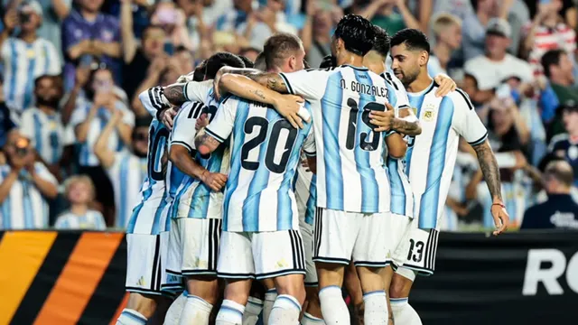 Sin Paredes y con dos exBoca, el probable equipo de la Selección Argentina ante Argelia