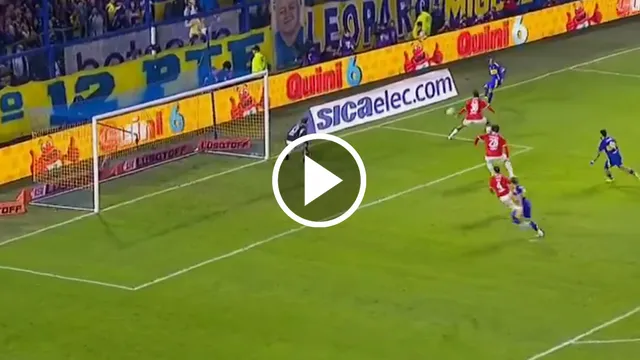 Lo tuvo Boca: el increíble gol que se perdió Carlos Palacios ante Independiente