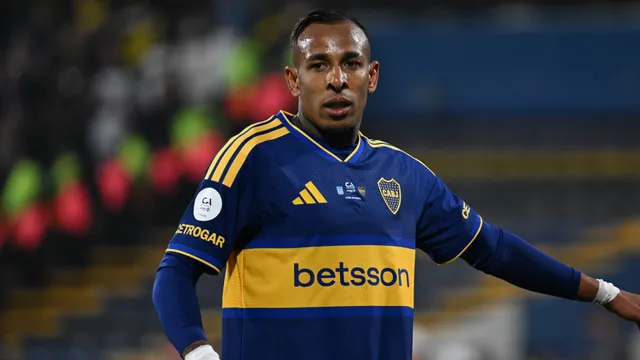 Sebastián Villa no pudo entrenarse con normalidad.