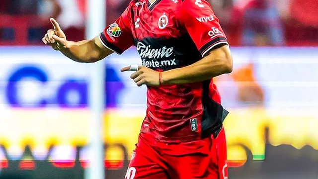 Llegó a Boca desde Europa, le fue mal y ahora busca relanzarse en México: qué es de la vida de Ezequiel Bullaude