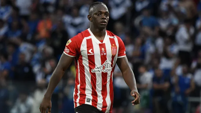 Edwuin Cetré fue buscado por Boca, pero ya no tiene tantas ganas de sumarse: "Quedó golpeado"