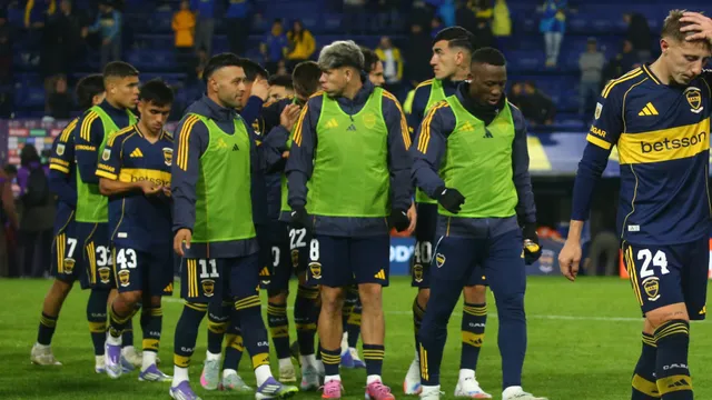 ¿Tienen molestias? Ayrton Costa y Battaglia estarán bajo la lupa en los entrenamientos de Boca