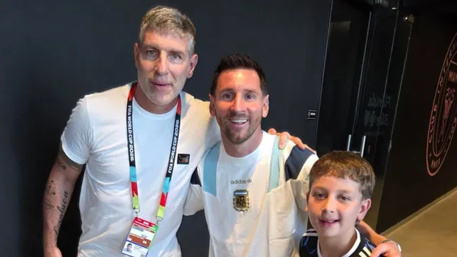 Martín Palermo visitó a la Selección Argentina: las fotos virales con Paredes, Messi y Scaloni