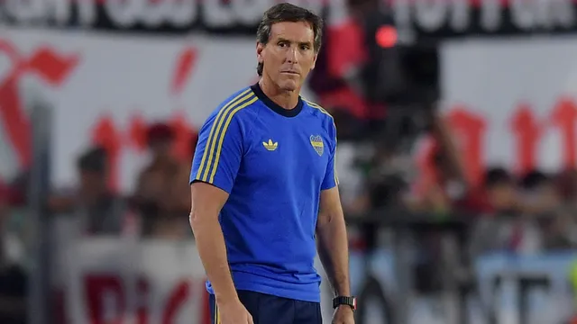Úbeda dejó una firme respuesta al llanto de River por el arbitraje: "Intentan agarrarse de algo"