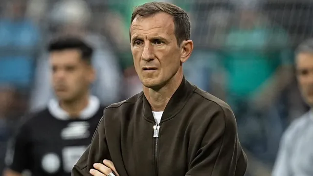 El Vasco elogió a uno de sus futbolistas.