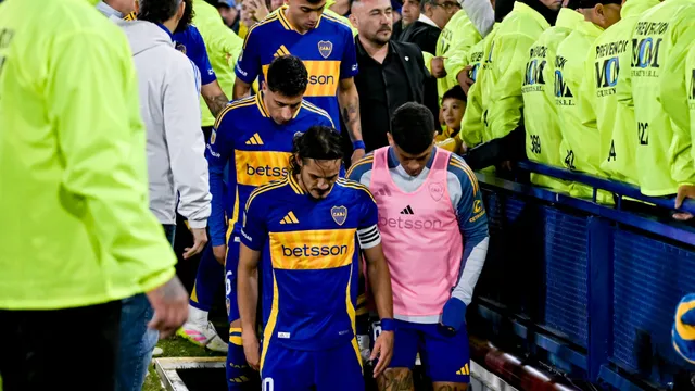 Carlos Palacios y Kevin Zenón, los más castigados por los hinchas de Boca: "Jugaron con miedo"