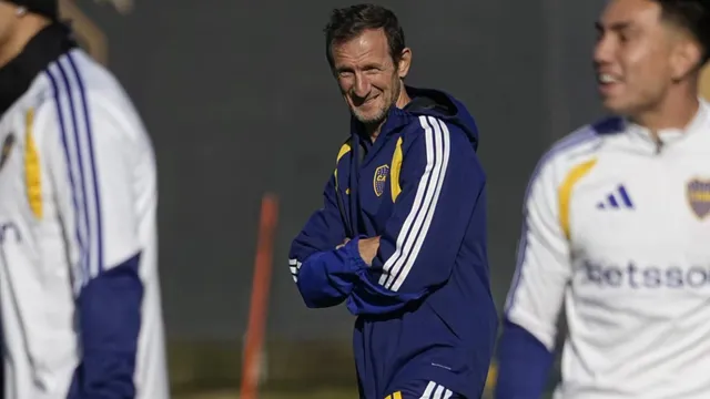 Con dos descartados y otra posible baja, el probable equipo de Arruabarrena para Boca vs. O'Higgins
