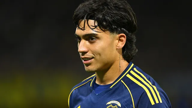 Por qué el Napoli todavía no le hizo una oferta a Boca por Exequiel Zeballos en este mercado de pases