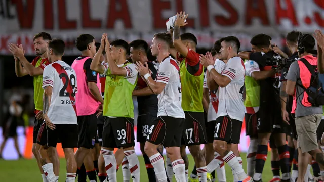 Boca quiso a Adam Bareiro, terminó en River, le fue mal y ahora fue ofrecido nuevamente al Xeneize, pero fue descartado