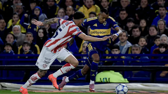 Boca enfrenta a Unión en La Bombonera.