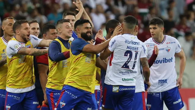 Deyverson le hizo varios guiños a Boca, está por irse de Fortaleza y los hinchas lo pidieron: "Lo traigo"