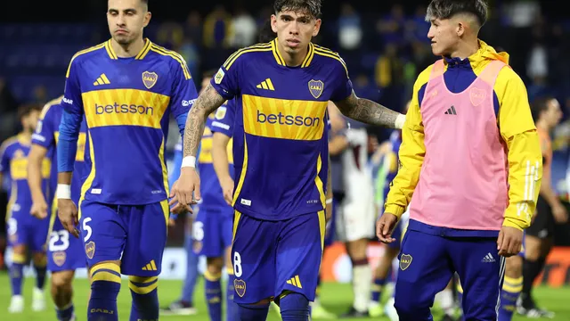 La nueva decisión de Boca con los jugadores que desató la bronca de los hinchas
