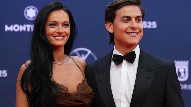 Paulo Dybala y Oriana Sabatini