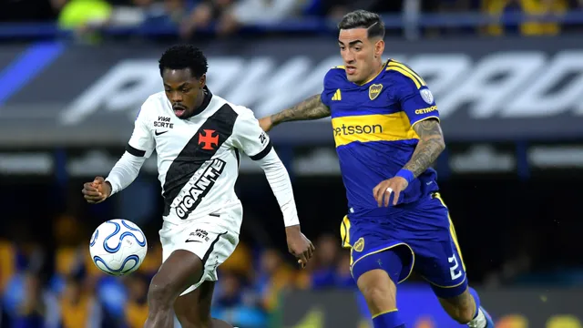 Boca y Vaco juegan en La Bombonera.