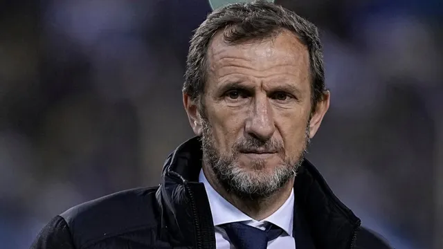 La respuesta de Arruabarrena sobre la búsqueda de un nueve ante la incertidumbre por Bareiro
