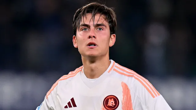 El DT de la Roma habló del futuro de Paulo Dybala y descolocó a Boca: "Muy positivo"