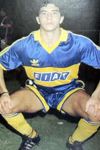 Claudio Rodríguez con la camiseta de Boca