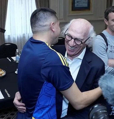Bianchi apoyará a Riquelme en las elecciones. (Boca Juniors)