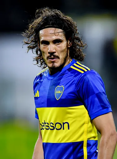 Cavani registra 12 remates al arco en 18 partidos