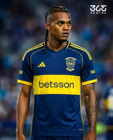 Kerwin Vargas, el delantero que quiere Boca