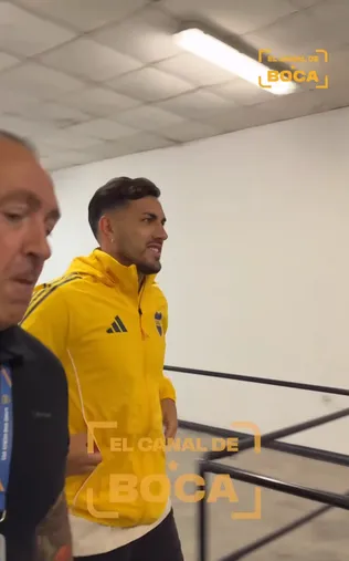 Paredes llegando al estadio