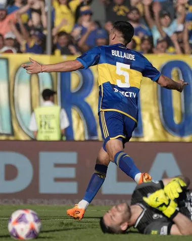 Bullaude, debut con gol.