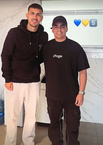 La historia del hijo de Serna con Paredes. 