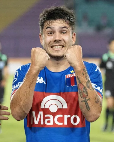 Lucas Blondel (catigreoficial).