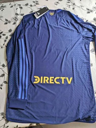 La nueva de Boca, de espalda