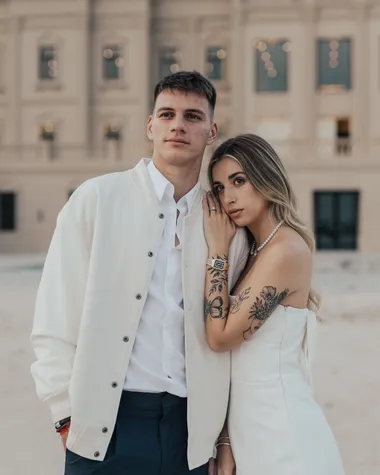 Zenón y su pareja antes del casamiento. (@dreambigestudio)