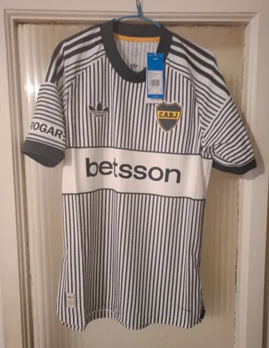 Así será la nueva camiseta suplente de Boca. (X: Marto_CABJ)